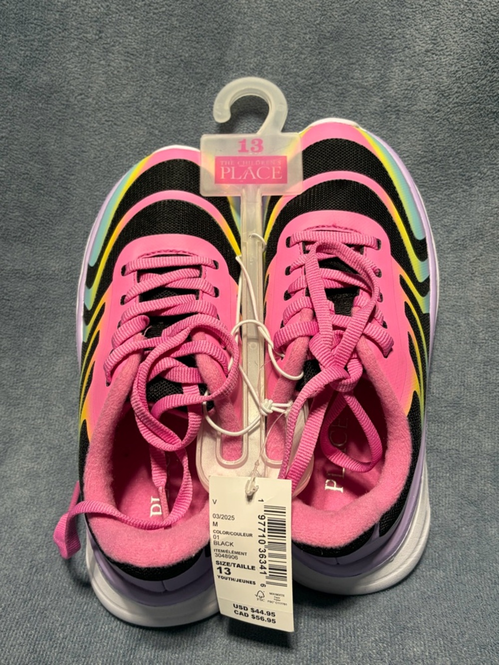 NWT Children’s Place Rainbow Sneakers Size 13